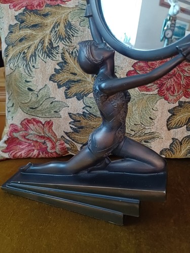 Vintage art deco lady holding - deco,