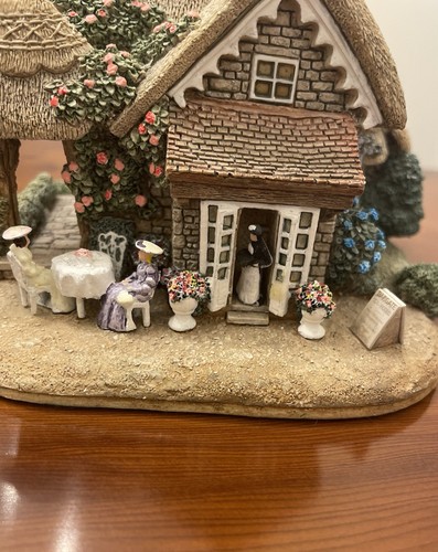 Lilliput lane bargate - lilliput,