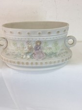 Lladro #5268 Center Piece