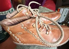 Pikolinos Women's Leather Lace Up  Ankle Boots