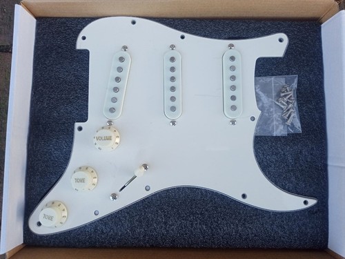 Texas flood loaded strat - texas,