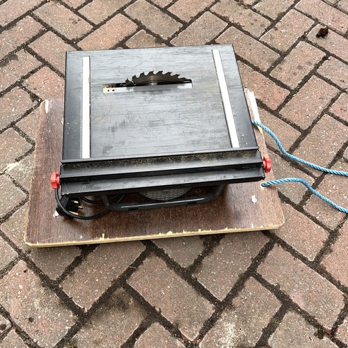 Tile cutting saw performance - -,