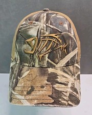 G Loomis hat camo embroidered