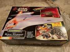 Star Wars  Naboo Royal Starship Electronic Ship - BNIB