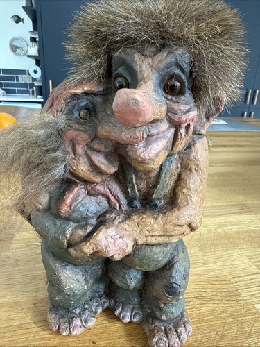 Vintage retro nyform trolls - retro,
