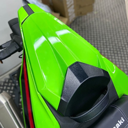 Green plastic rear - seat, cowl