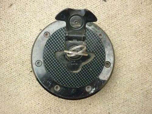 Kawasaki gpz1000rx petrol cap - gpz1000rx,