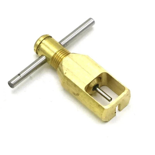 Gear puller for - puller,