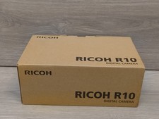 Ricoh R10 Compact Digital Camera| 10MP CCD Sensor| Boxed in Excellent Condition.