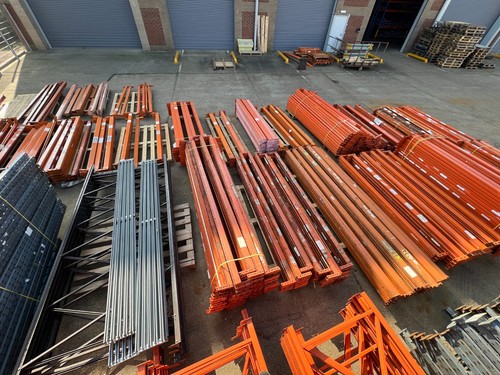 Heavy duty pallet - duty, racking