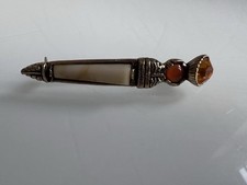 Vintage Scottish dirk kilt pin