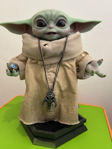 Sideshow the child - child, toys