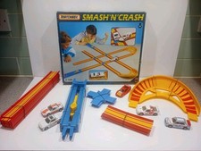 Vintage 1991 Matchbox Smash ’N’ Crash S-100  Complete Working, with Box & 5 Cars