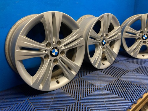 Bmw series f30 - 3,