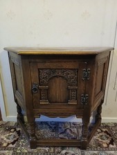 OLD CHARM Carved Oak Canted