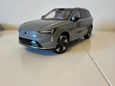 1/18 Volvo EX90 Electric