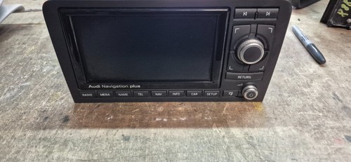 Audi car radio stereo - 8p,