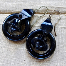 antique Victorian WHITBY JET