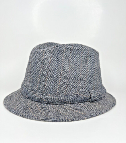 Young vintage herringbone - an,