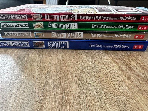 Horrible histories book - , set