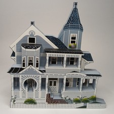 Titman House Belvidere, NJ Shelia's Shelf Sitter Numbered 2071/3300  VTG 1994