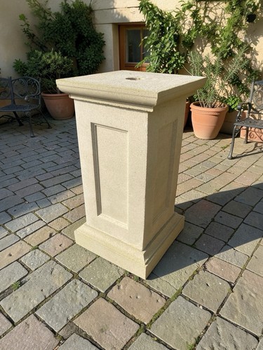 Medium large piece stone - large, 3