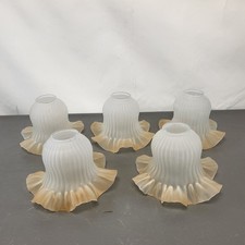 5 x White Ribbed Clip On