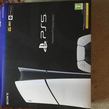Sony PlayStation 5 1TB Digital Edition Console (Disc Free) handset included