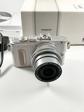 Olympus PEN E-PL8 17.2MP