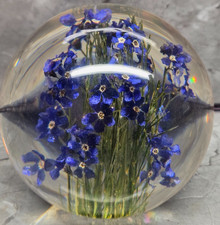 2.5" Vintage Hafod Grange Paperweight Forget Me Not Flowers Purple Blue Resin