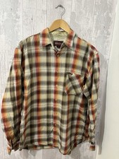 Marlboro Classics, Size Large