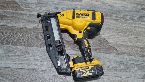 Dewalt dcn660 18v with - 18v,