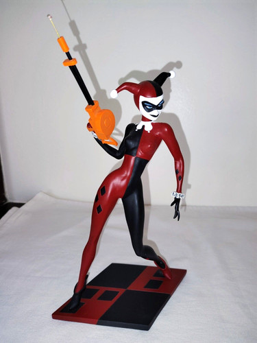 Harley quinn resin figurine - dc,