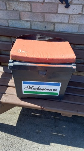 Shakespeare fishing seat - seat, box