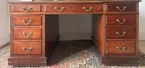 Antique mahogany twin pedestal - twin,