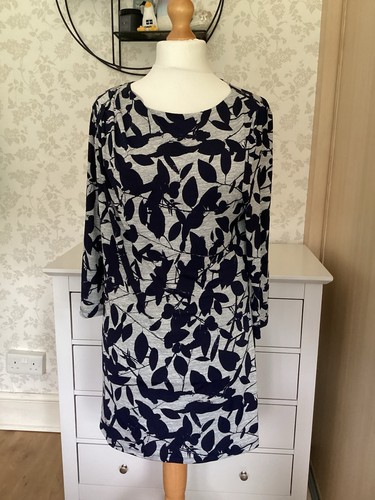 Country casuals women - casuals, floral
