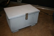BATTERY BOX HEAVY DUTY LITHIUM