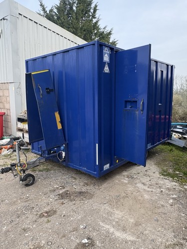 14ft welfare unit - welfare, with