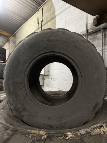 38x20 goodyear super - 38x20.00-16,