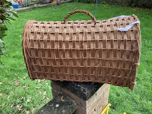 Old antique vintage wicker cat - vintage,