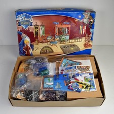 RARE DISNEY HEROES FAMOSA SWORD IN THE STONE JOUSTING ARENA BOXED 2004 PLAYSET