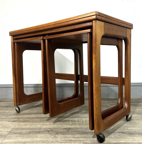 Stylish mid century - stylish,