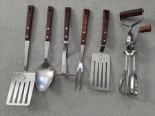 VINTAGE SET OF 6 PRESTIGE TEAK HANDLED HANGING KITCHEN UTENSILS 5 + WHISK