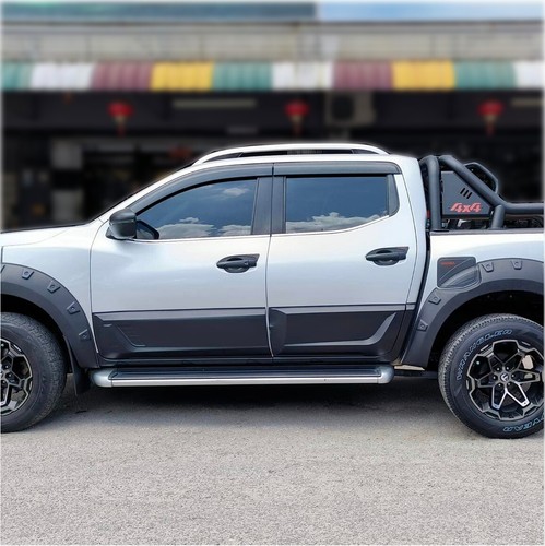 Body cladding side door - body,