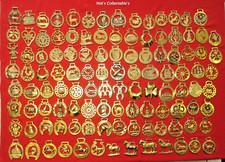 VINTAGE COLLECTABLE HORSE BRASSES OVER 120 TO CHOOSE FROM  - BOX  LOT D1