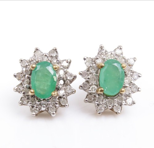 9ct gold emerald and 50ct - gold, 0.50ct