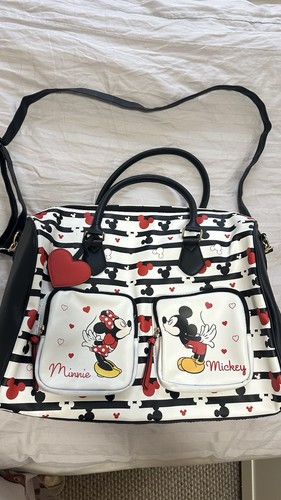 Mickey and minnie mouse - minnie,