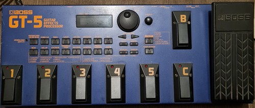 Boss multi effect - gt-5, guitar
