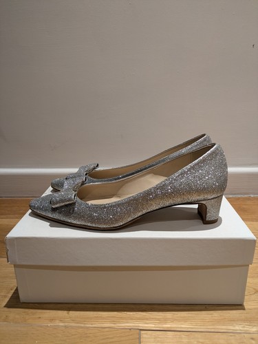 Beautiful silver bennett - beautiful,