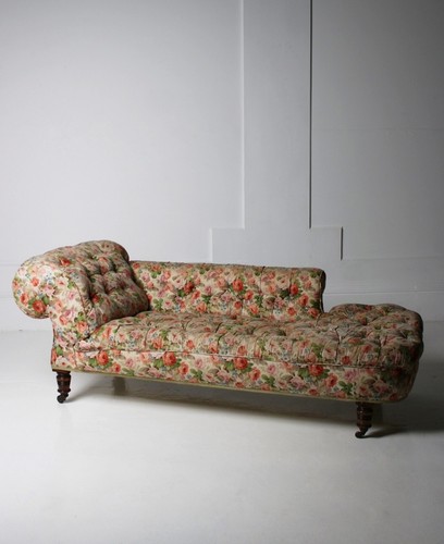Antique chaise longue buttoned - antique,